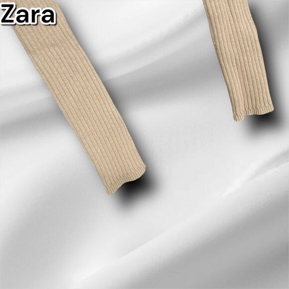 Preowned Zara Tan Long Sleeve Cold Shoulder knit ribbed Crop Top - Small - Picture 3 of 7